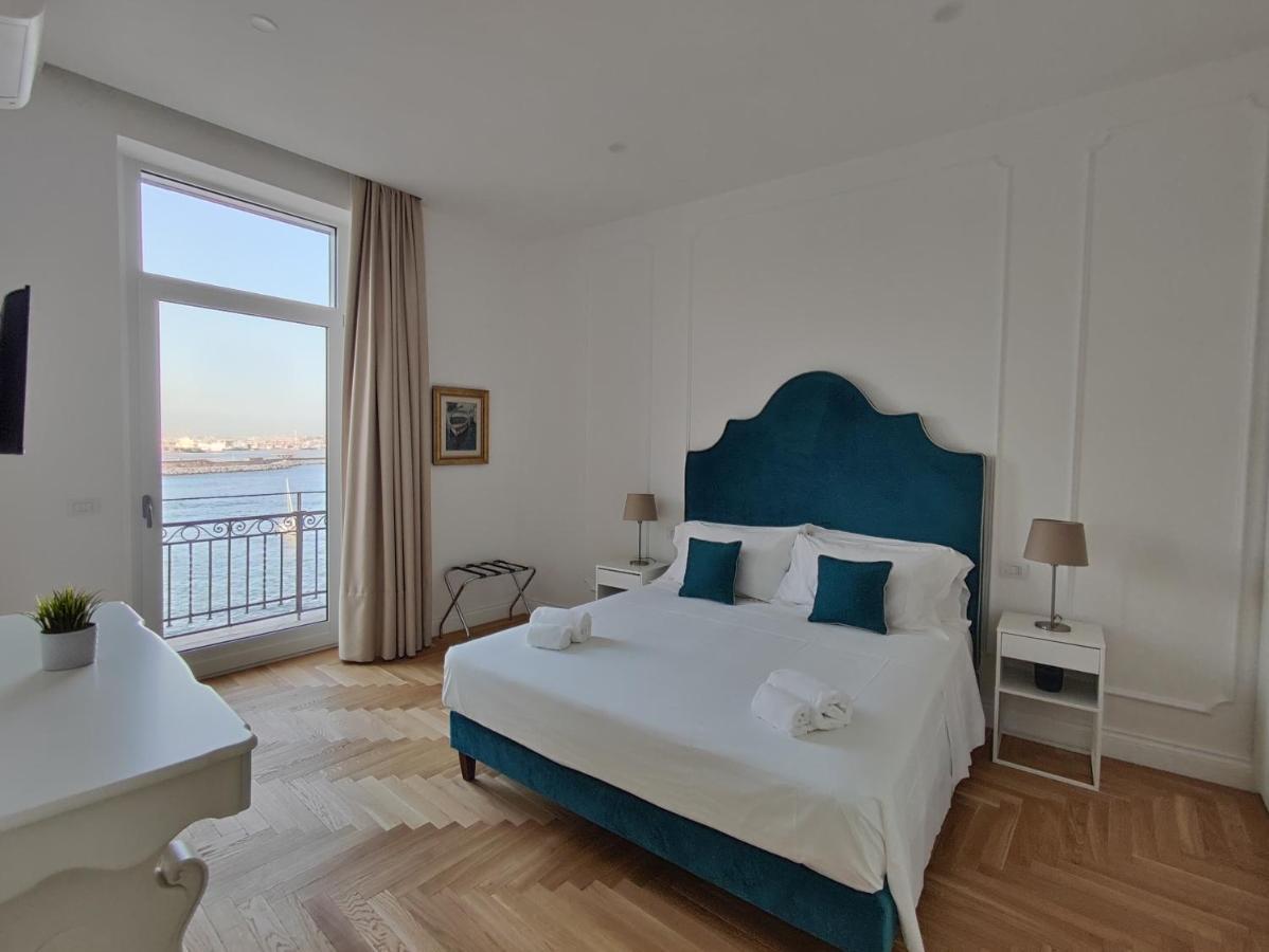 Santa Lucia Luxury * Napoli